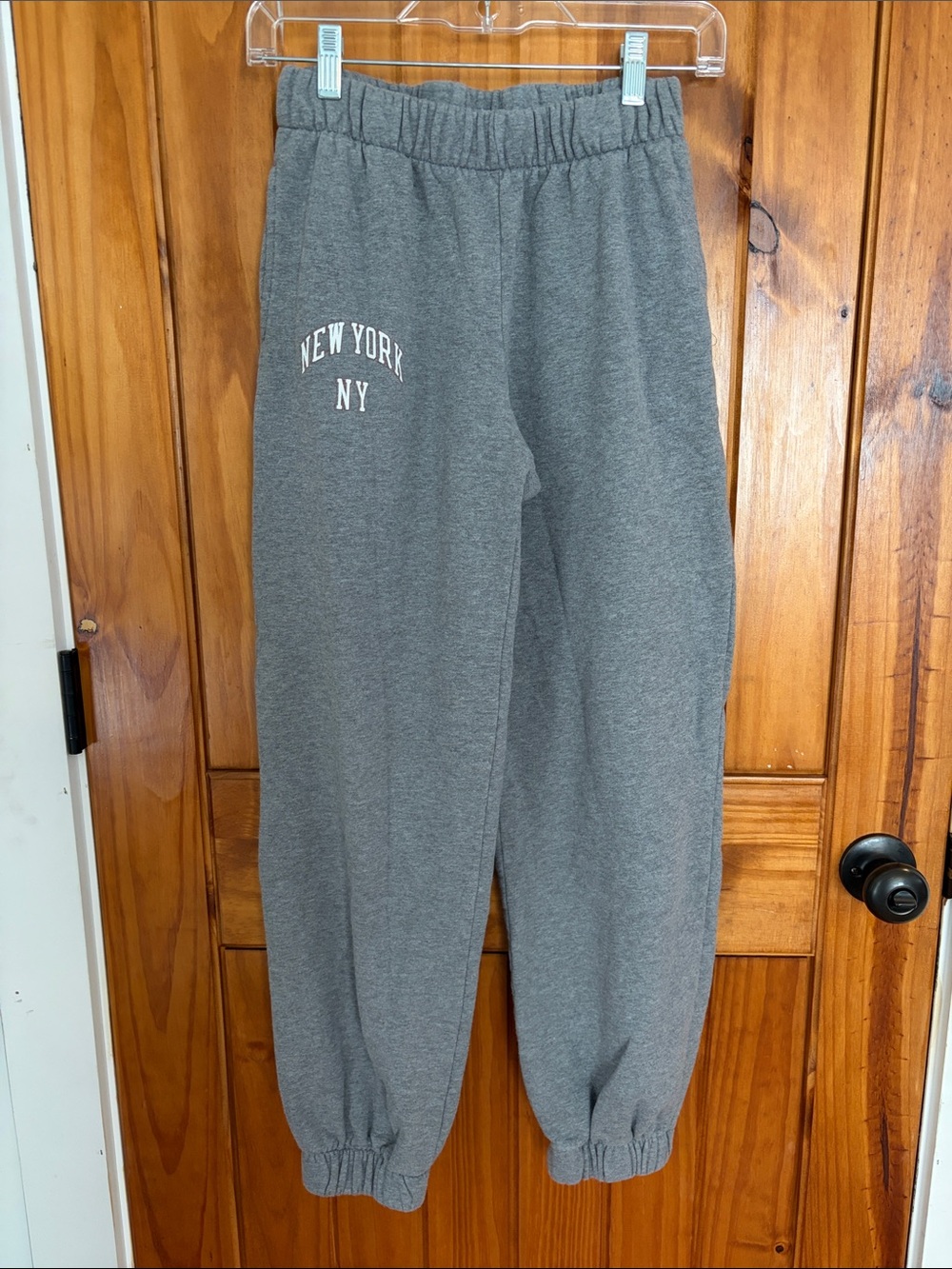 Brandy Melville Gray New York Cozy Sweatpants joggers one size small xs